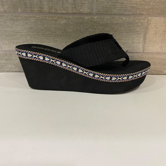 Rocket Dog Wedge-Aztec Pattern Trim- Flip Flop- Sze 8-8.5 - Picture 2 of 14